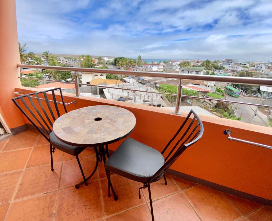 Torre Mar Galapagos Boutique Suites Puerto Ayora  Extérieur photo