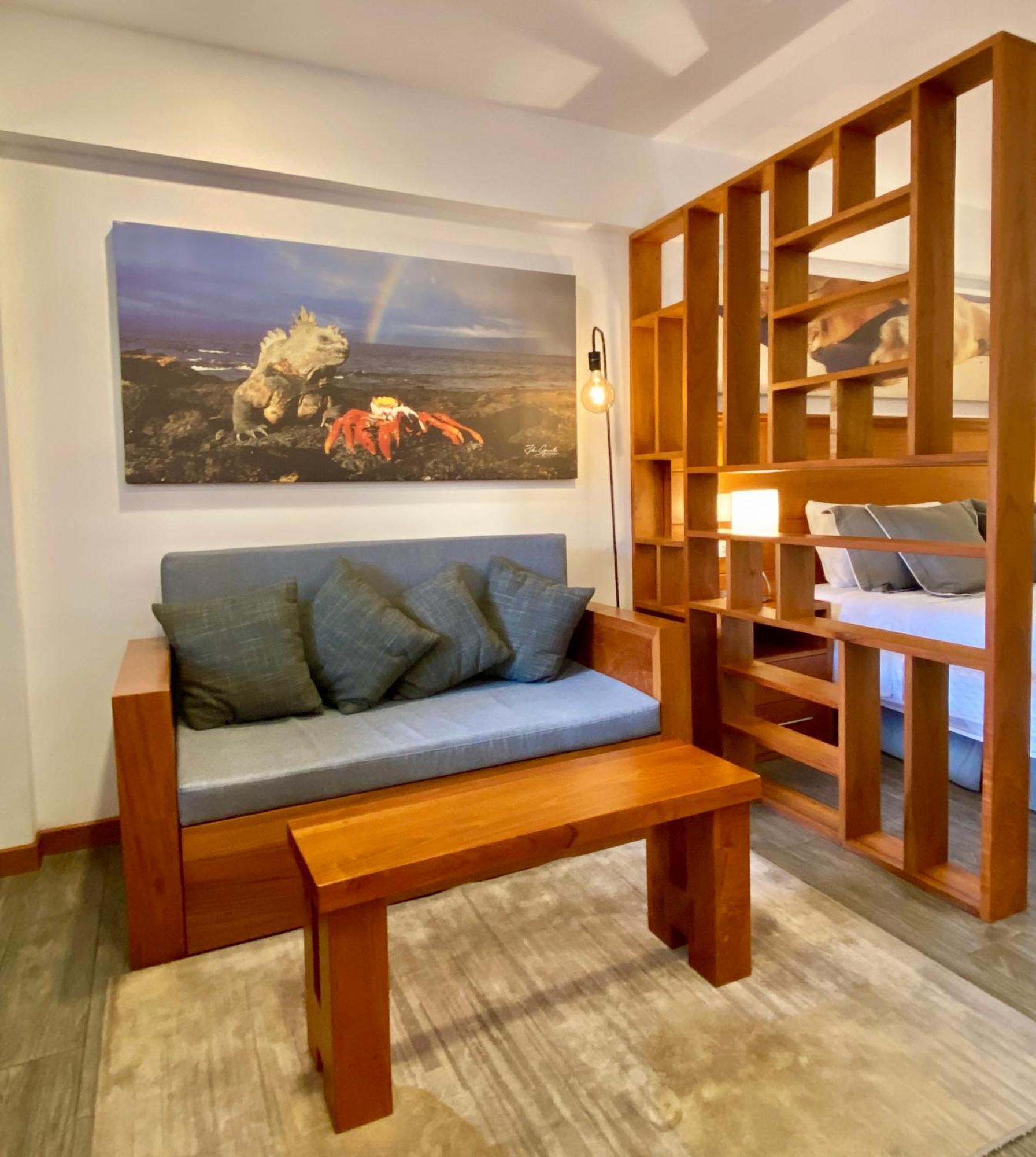 Torre Mar Galapagos Boutique Suites Puerto Ayora  Extérieur photo