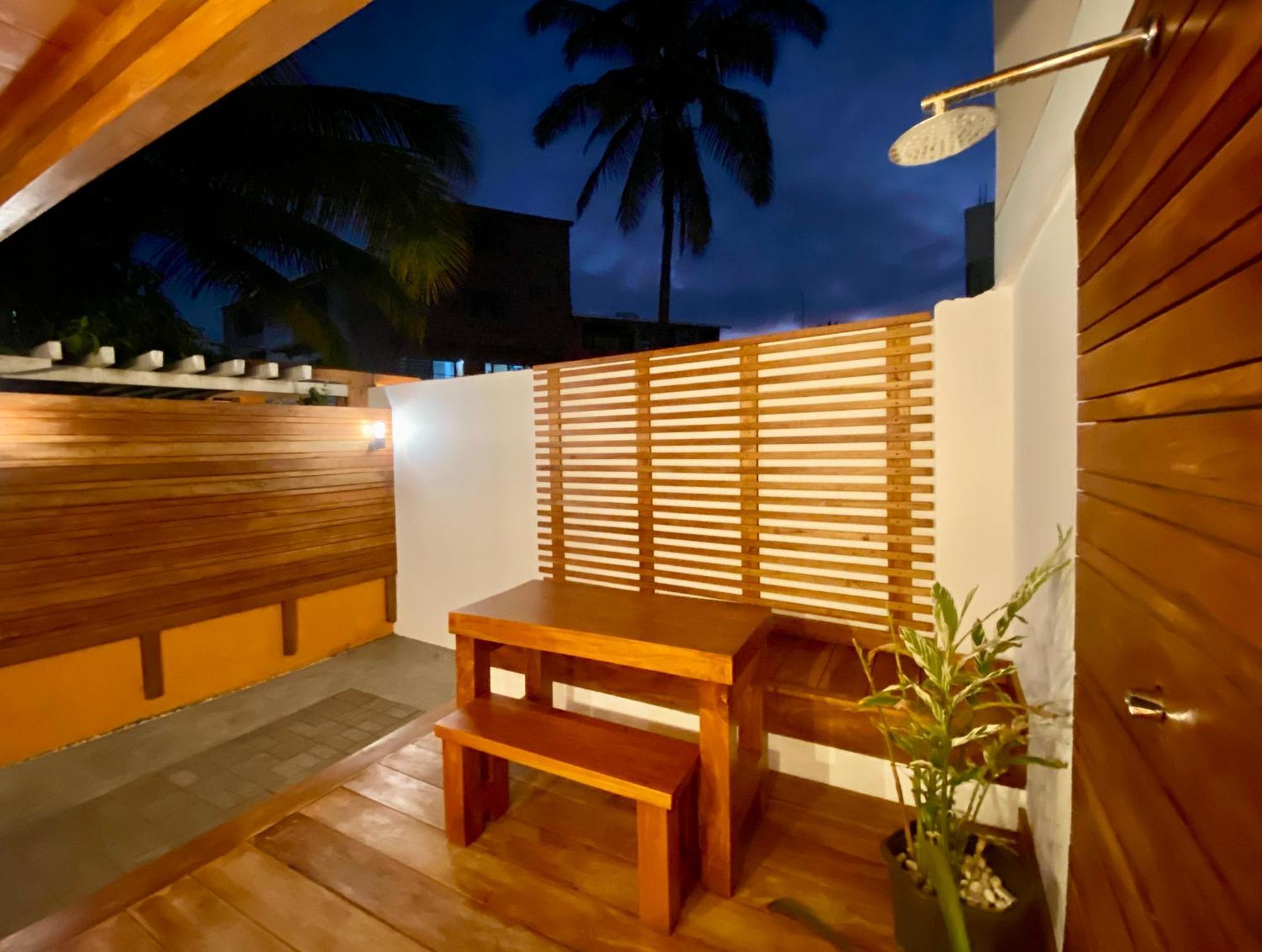 Torre Mar Galapagos Boutique Suites Puerto Ayora  Extérieur photo